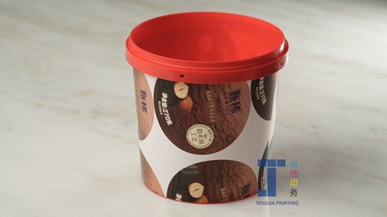Hình hình hình bầu dục trong khuôn nhãn với bề mặt bóng kết thúc và in lụa